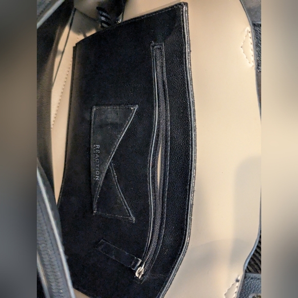 Kenneth Cole Reaction black vegan leather hand bag - Picture 4 of 15